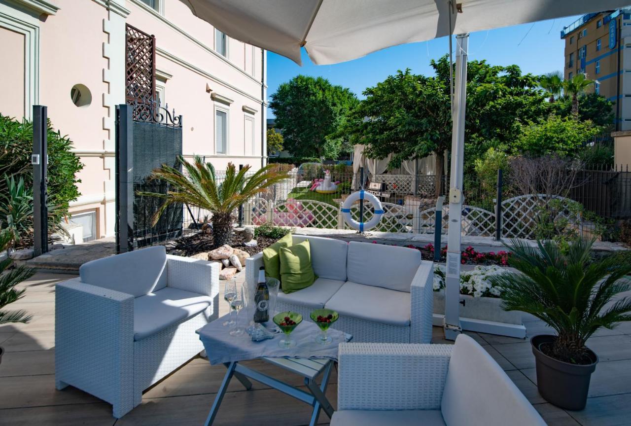 Villa Fiorita 卡托利卡 外观 照片