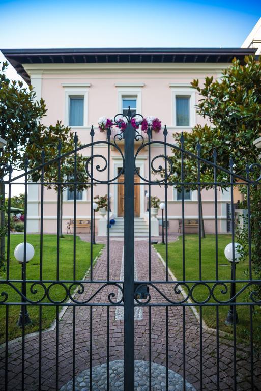 Villa Fiorita 卡托利卡 外观 照片